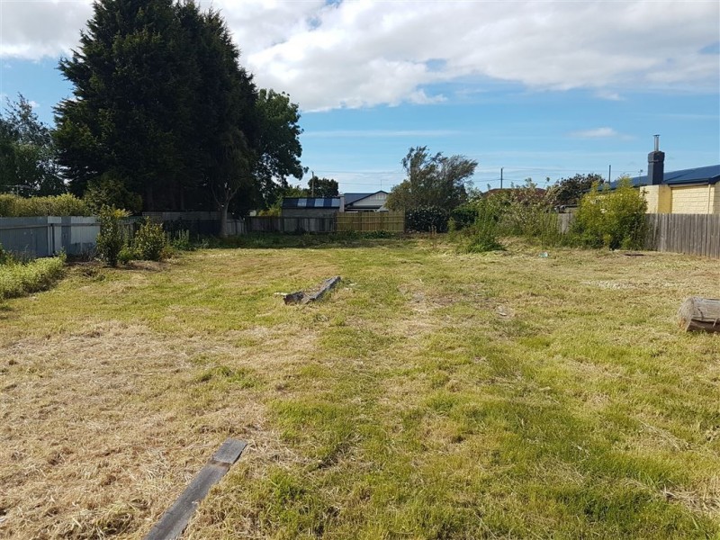 24 Jellico Street, Beauty Point TAS 7270