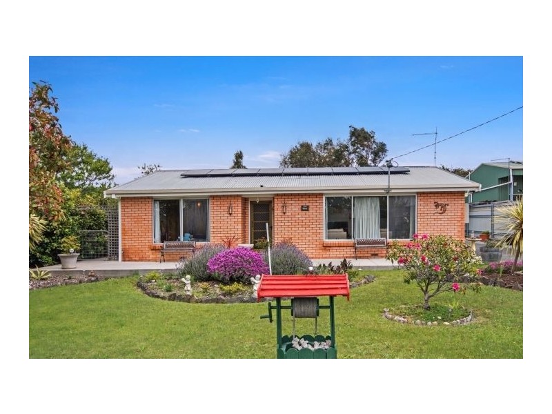 253 Flinders Street, Beauty Point TAS 7270