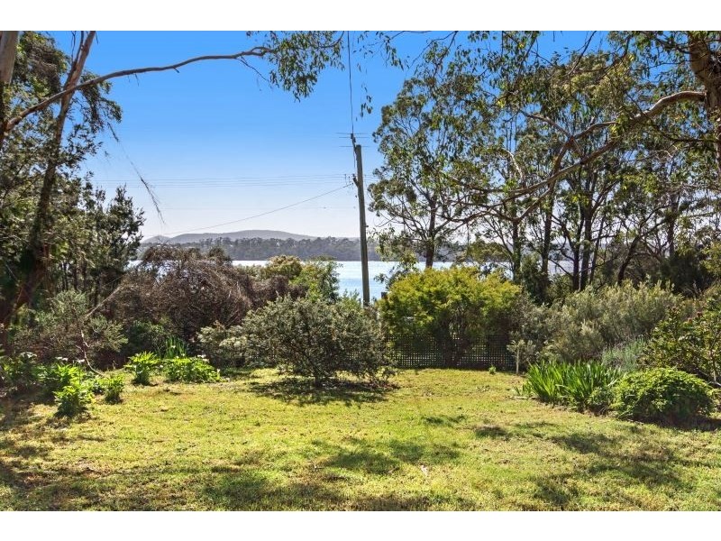 104-106 Sunset Blvd, Clarence Point TAS 7270