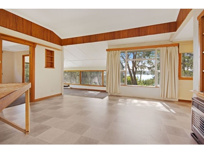 104-106 Sunset Blvd, Clarence Point TAS 7270