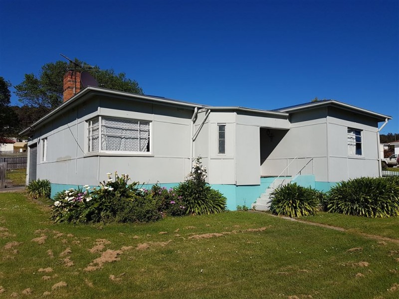 83 Weld Street, Beaconsfield TAS 7270