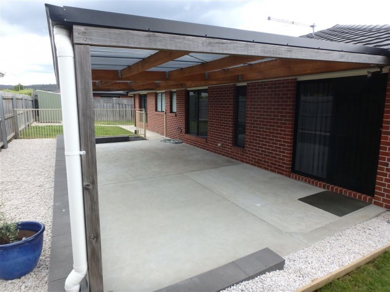 2/52 Wongarra Avenue, Legana TAS 7277