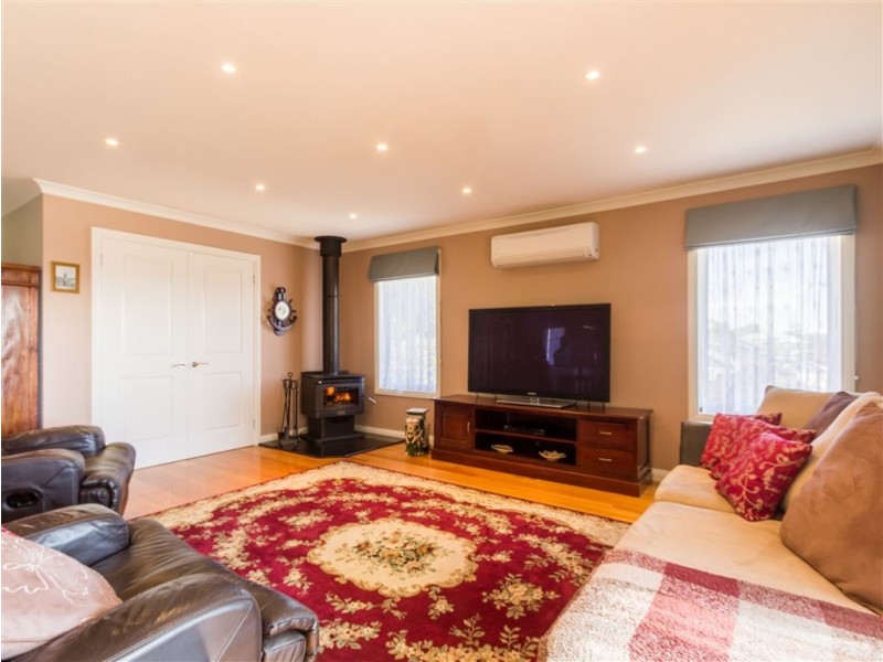 2/3 Beaton Street, Exeter TAS 7275