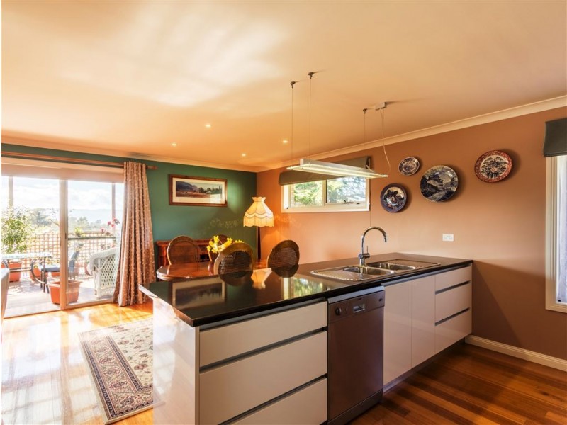 2/3 Beaton Street, Exeter TAS 7275