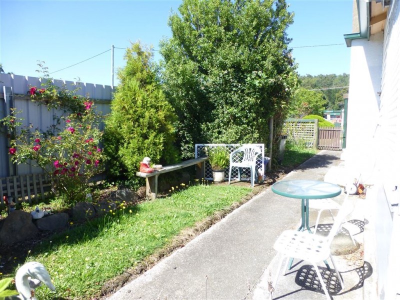 10 Fysh Street, Beaconsfield TAS 7270