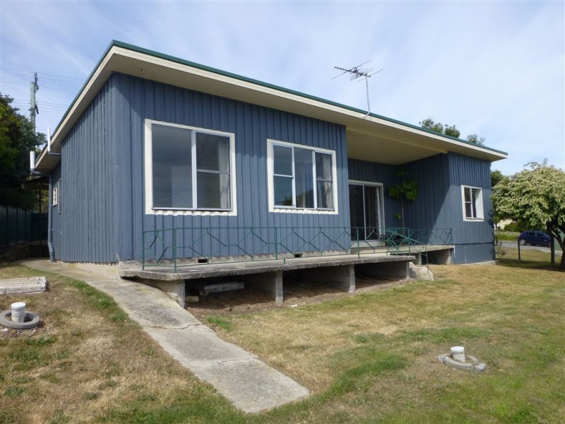 89 Sunset Boulevard, Clarence Point TAS 7270
