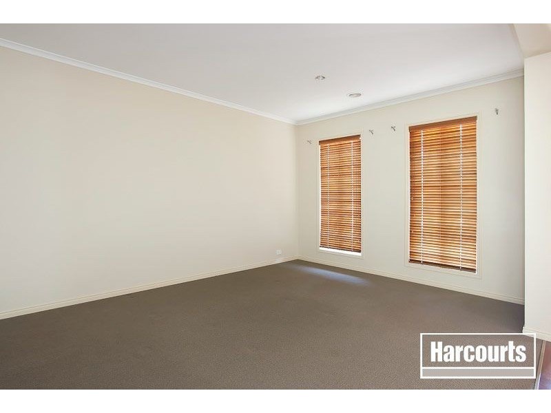 79 Aylmer Road, Lynbrook VIC 3975