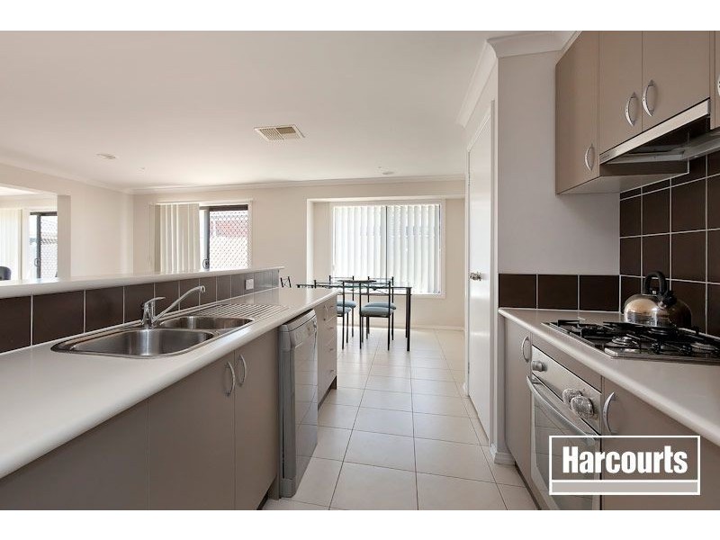 5 Wattle Valley Close, Lyndhurst VIC 3975