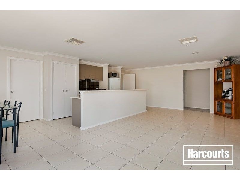 5 Wattle Valley Close, Lyndhurst VIC 3975