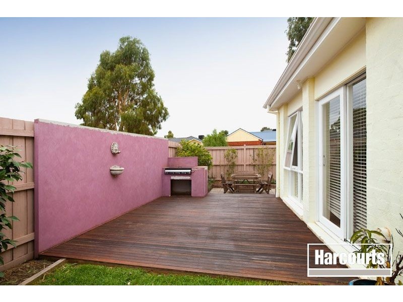 6 Pedley Way, Lynbrook VIC 3975