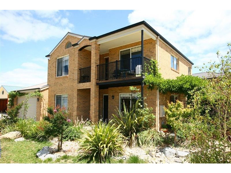 25 Moreton Bay Blvd, Lyndhurst VIC 3975