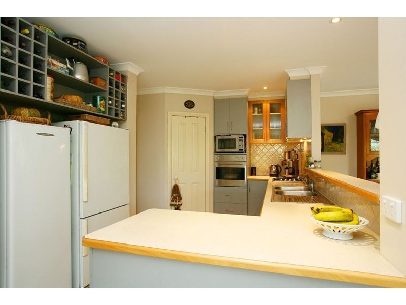 25 Moreton Bay Blvd, Lyndhurst VIC 3975