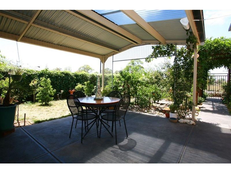 25 Moreton Bay Blvd, Lyndhurst VIC 3975