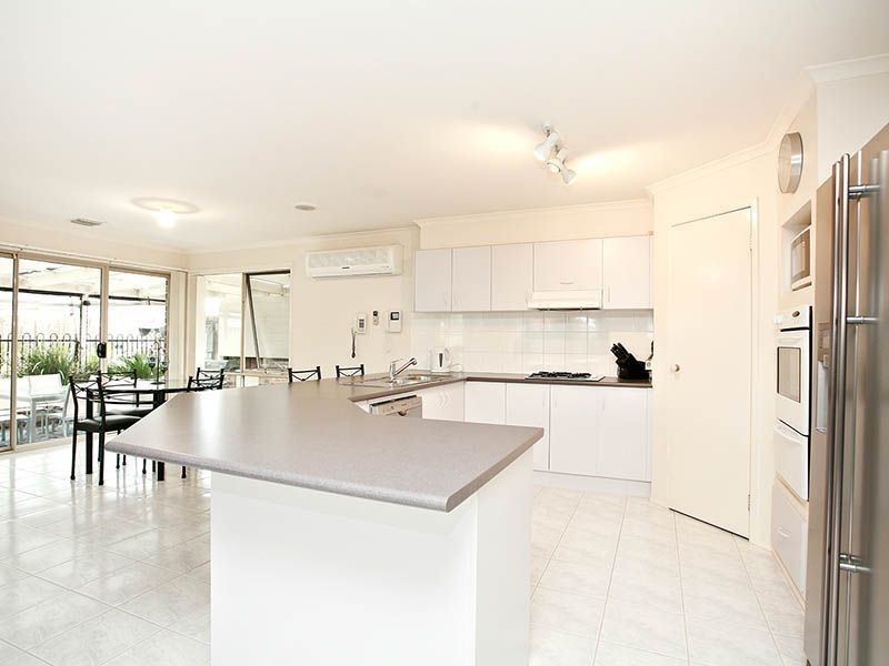 58 Astley Wynd, Lynbrook VIC 3975