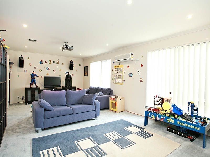 58 Astley Wynd, Lynbrook VIC 3975