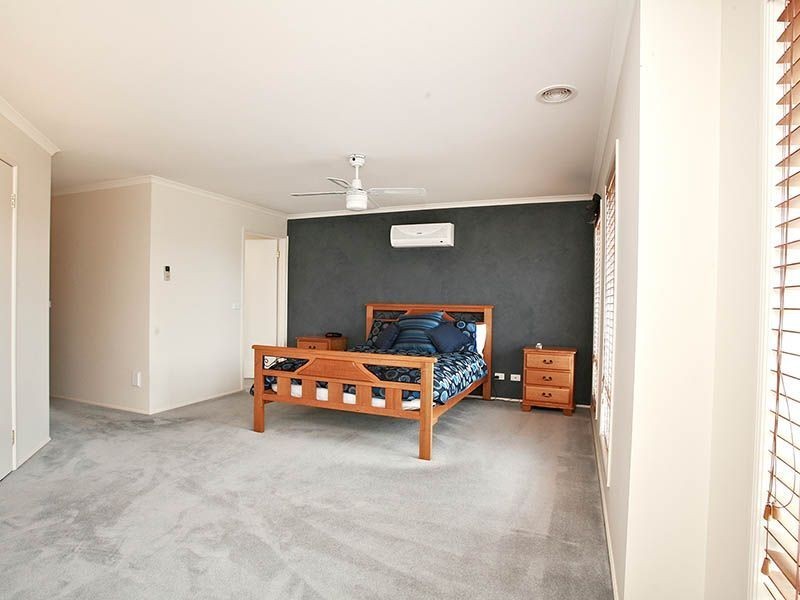58 Astley Wynd, Lynbrook VIC 3975