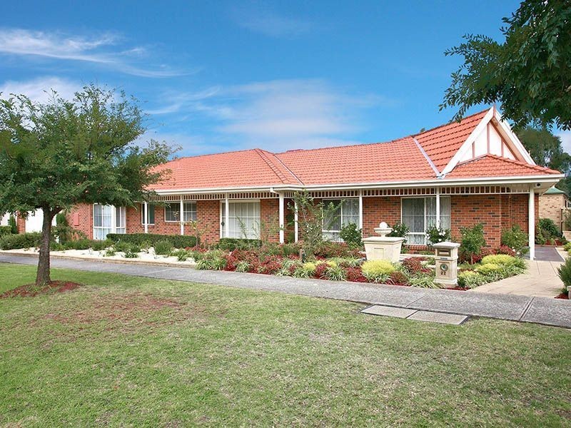 22 Caversham Terrace, Lynbrook VIC 3975