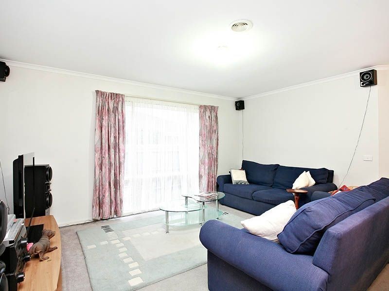 7 Macleod Way, Lynbrook VIC 3975