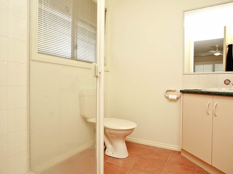 16 Henry Lawson Drive, Lynbrook VIC 3975