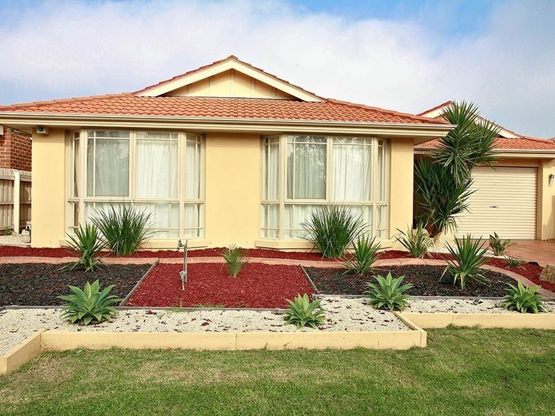 7 Dutton Close, Lynbrook VIC 3975