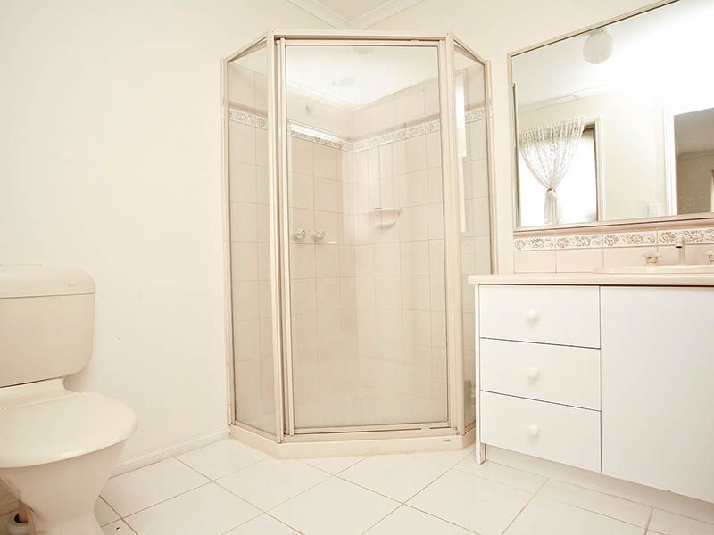 7 Dutton Close, Lynbrook VIC 3975
