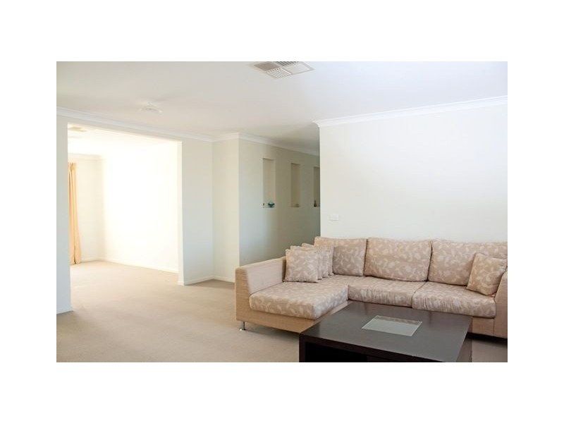 23 Alpine Heath Way, Lyndhurst VIC 3975