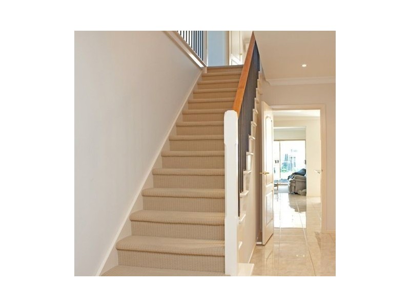 7 Golden Elm Way, Lyndhurst VIC 3975