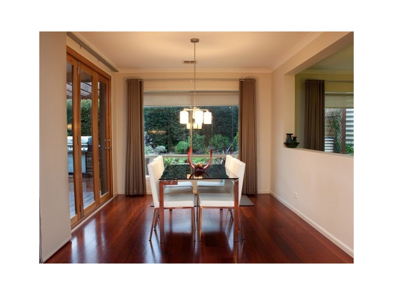 76 Paterson Drive, Lynbrook VIC 3975