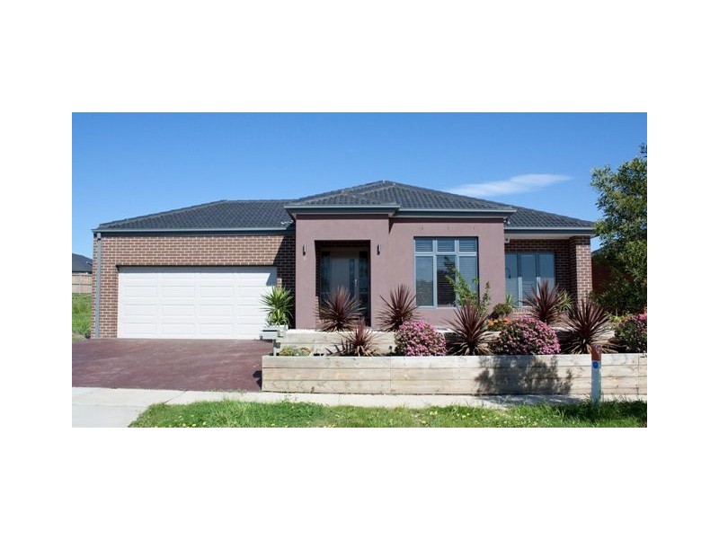 11 Tobin Way, Lyndhurst VIC 3975