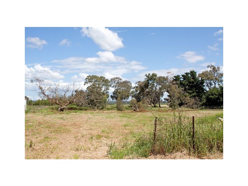 100 Colemans Road, Dandenong South VIC 3175