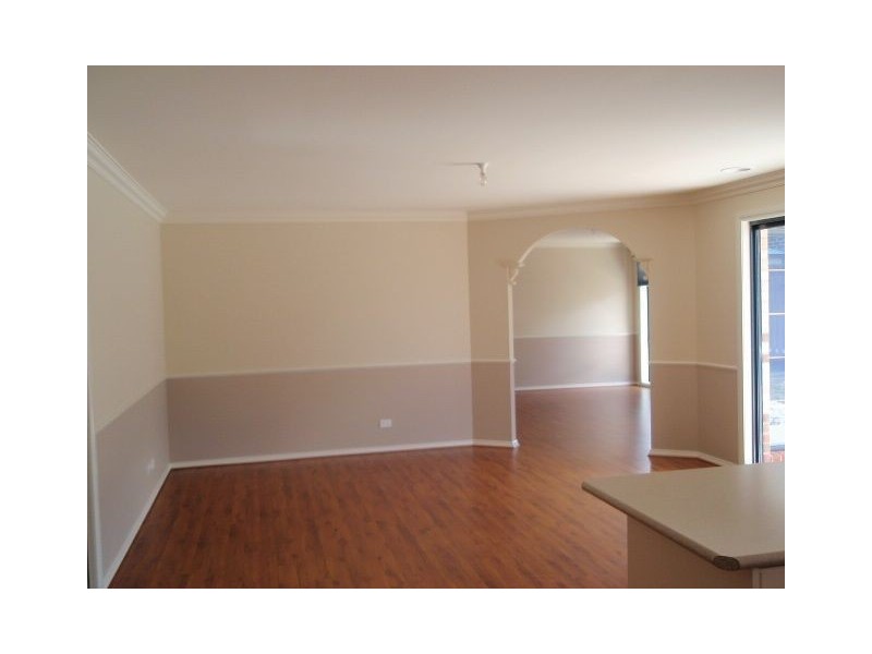 3 Bonwick Close, Lynbrook VIC 3975