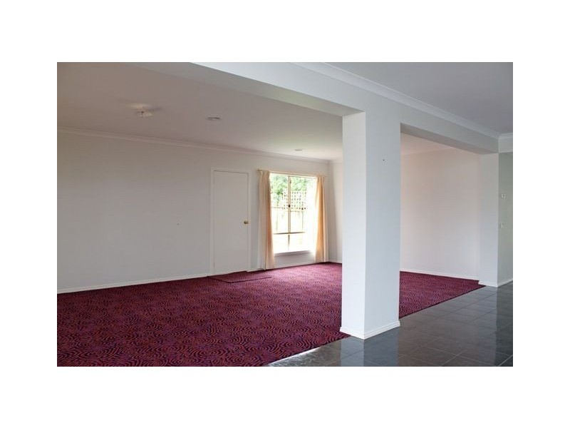 14 Watergum Avenue, Lyndhurst VIC 3975