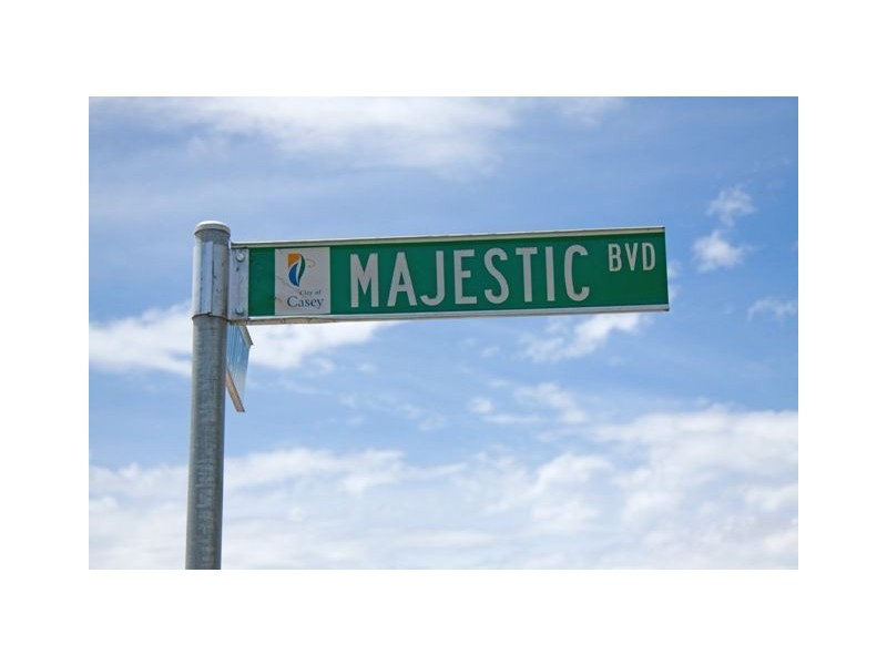 103 Majestic Boulevard, Cranbourne VIC 3977