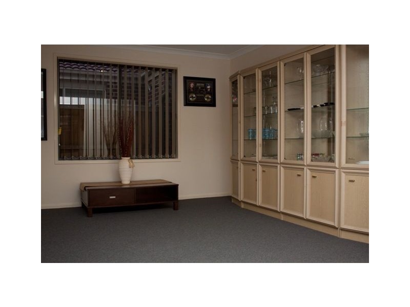 5 Banfield Place, Lyndhurst VIC 3975