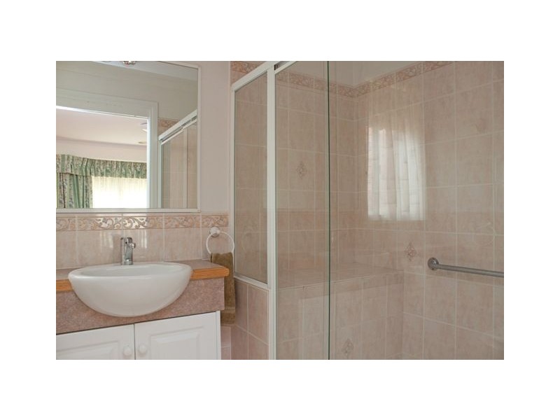 6 Dutton Close, Lynbrook VIC 3975