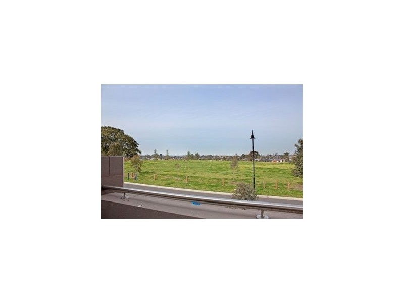 34 Yellowbox Crescent, Lyndhurst VIC 3975