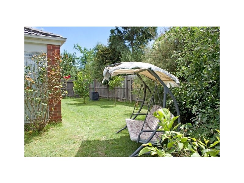 29 May Gibbs Cresent, Lynbrook VIC 3975