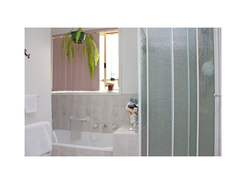 13 Tranter Square, Lynbrook VIC 3975