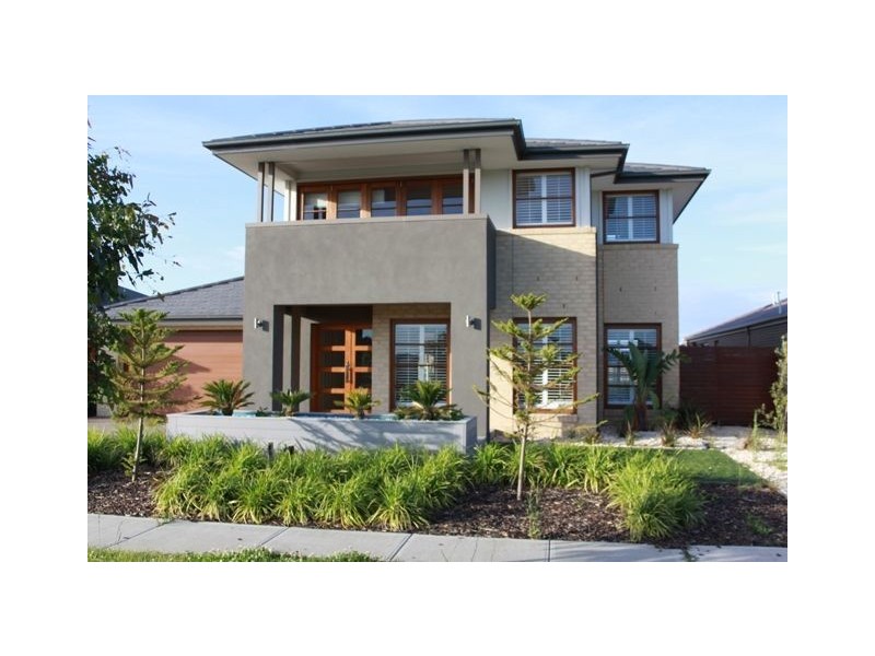 22 Brookwater Parade, Lyndhurst VIC 3975