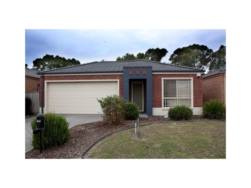 16 Silverwattle Drive, Lyndhurst VIC 3975