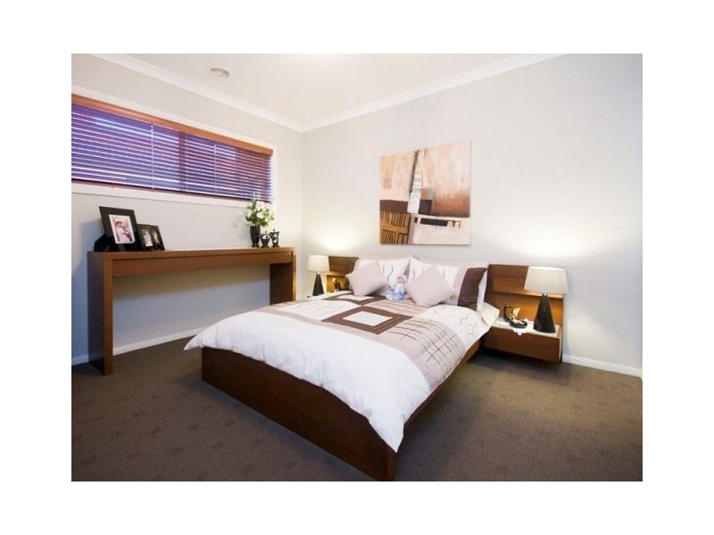 24 Island Circuit, Lyndhurst VIC 3975