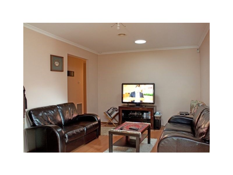 29 Hutchinson Drive, Lynbrook VIC 3975