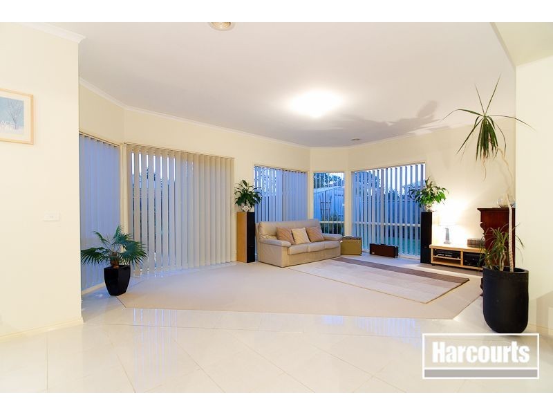 26 Red Oak Terrace, Lyndhurst VIC 3975