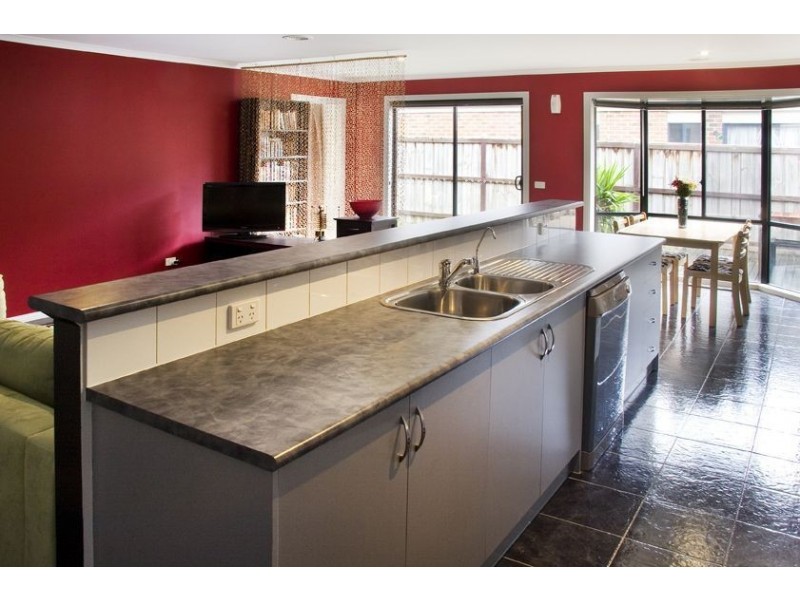 7 Silverwattle Drive, Lyndhurst VIC 3975