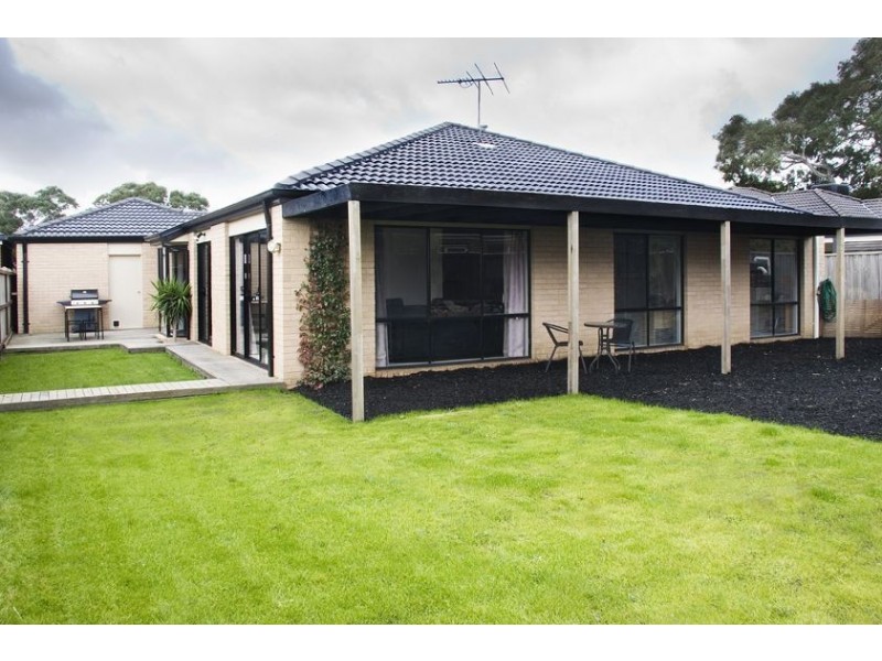 7 Silverwattle Drive, Lyndhurst VIC 3975