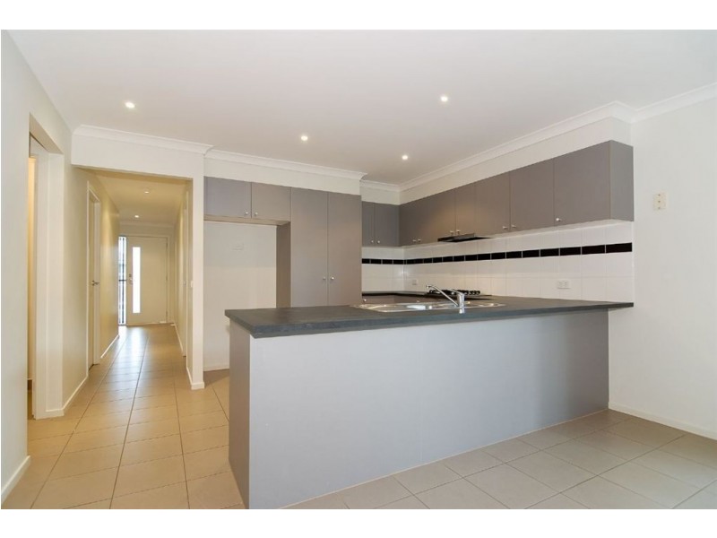 46 Silverwattle Drive, Lyndhurst VIC 3975