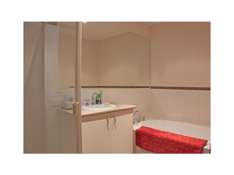 7 Figtree Walk, Lyndhurst VIC 3975