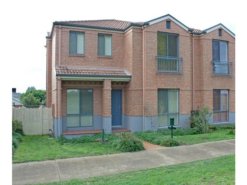 7 Figtree Walk, Lyndhurst VIC 3975