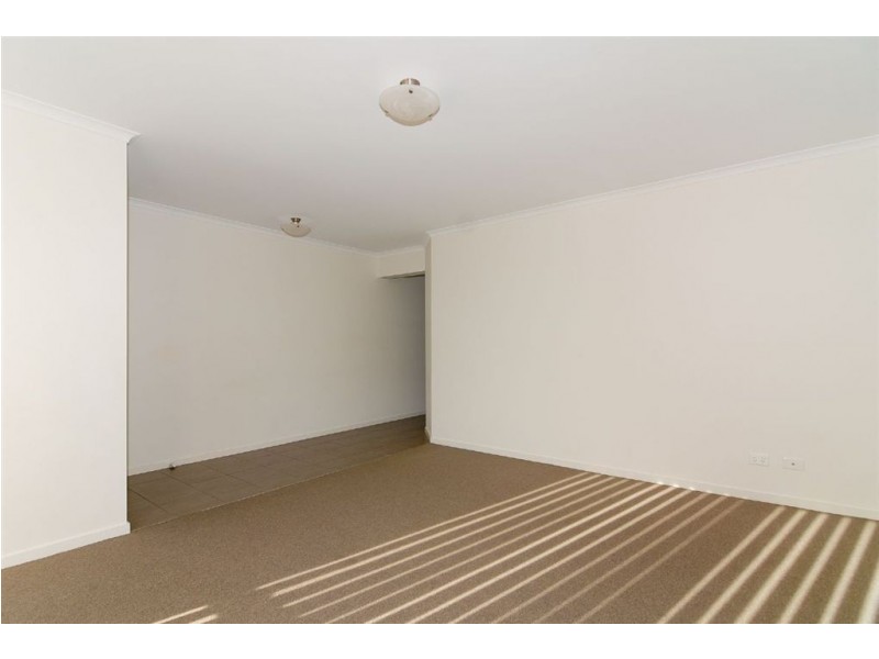 11 Banfield Place, Lyndhurst VIC 3975