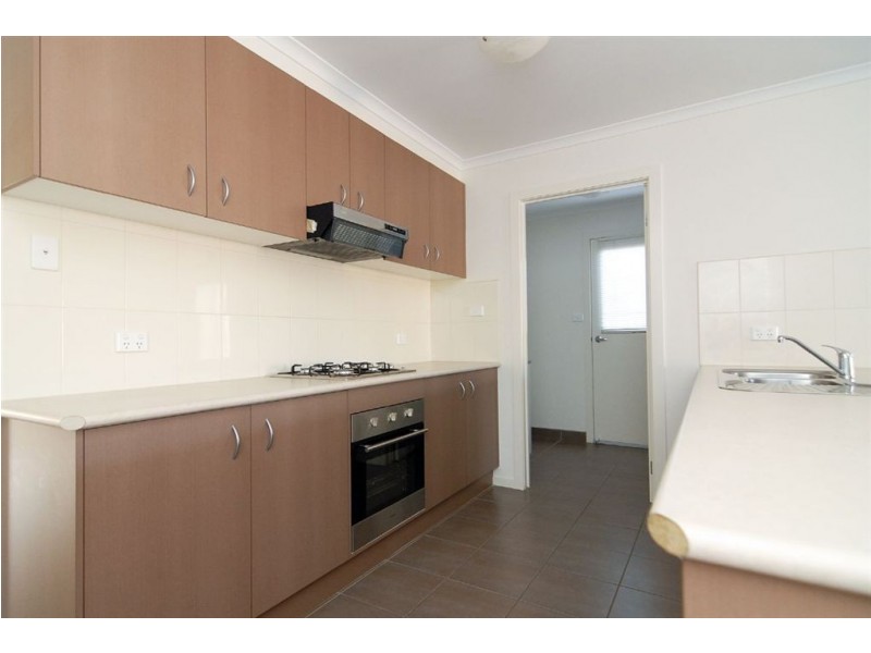 11 Banfield Place, Lyndhurst VIC 3975